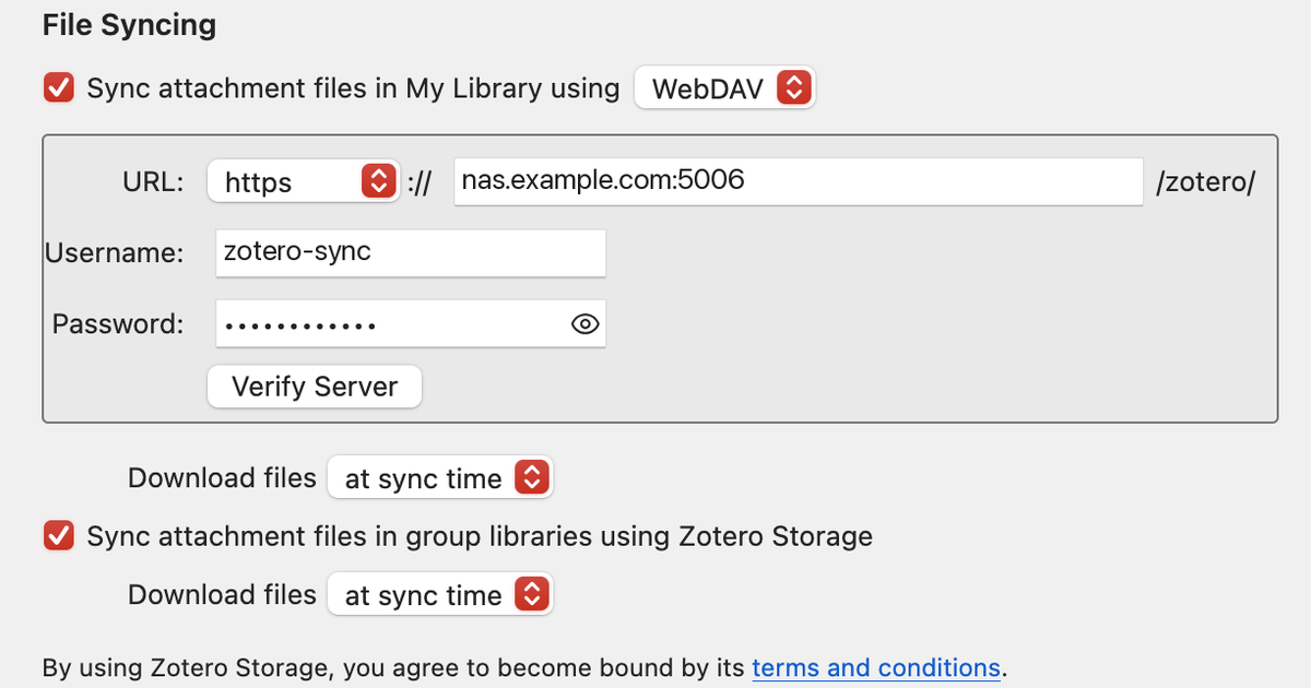 Zotero 설정 창의 File Syncing 부분. 내 라이브러리 첨부파일은 WebDAV 서버 주소와 사용자 이름, 비밀번호 칸으로, 그룹 라이브러리 첨부파일은 Zotero Storage로 동기화하도록 설정되어 있다.